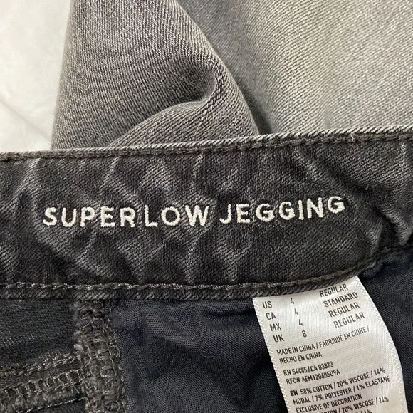 Women’s American Eagle Super Stretch Super Low Jegging, black/grey. Sz 4 - Picture 11 of 14